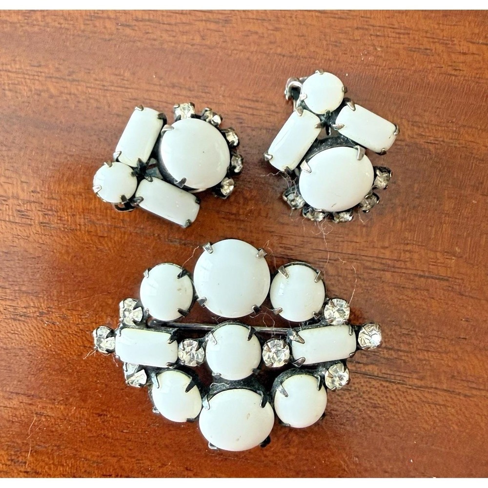 Vintage White Glass Cabochon & Rhinestone Brooch Clip Earrings Set 50's Japan